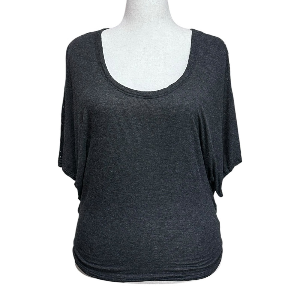 Heather by Bordeaux Gray and Black T-shirt Size Small